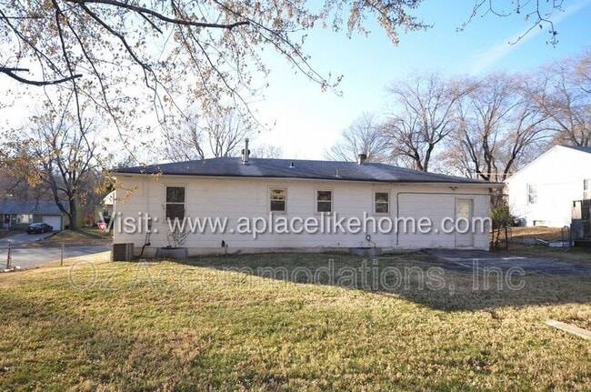 Photo - 9811 Marsh Ave