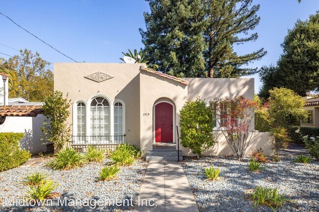 2 br, 1 bath House - 1919 Emerson St - 2 br, 1 bath House - 1919 Emerson St