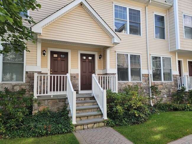 Photo - 85 Camp Ave Unit APT 2C