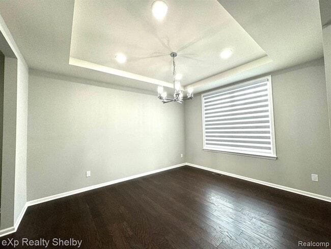 Photo - 49477 Hummel Dr