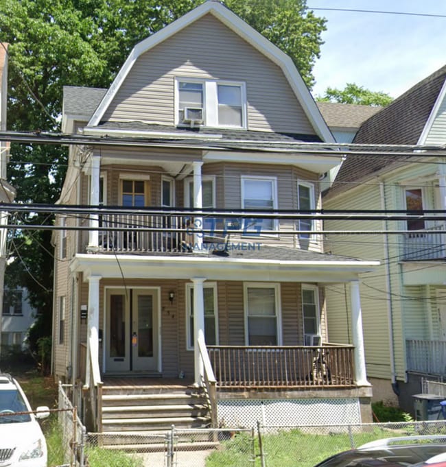 Building Photo - 854 S 15th St Unit 3