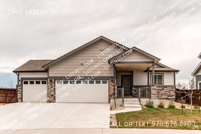 Building Photo - Spacious and Beautiful Single Family Home