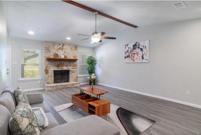 Photo - 2121 Trede Dr