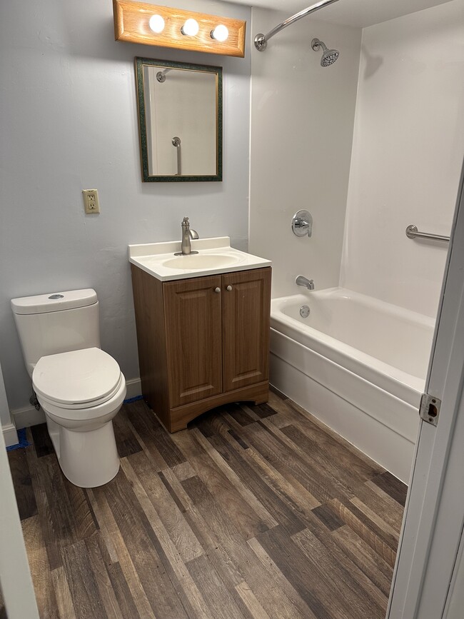 Building Photo - 50 Endicott St Unit 1 Rental