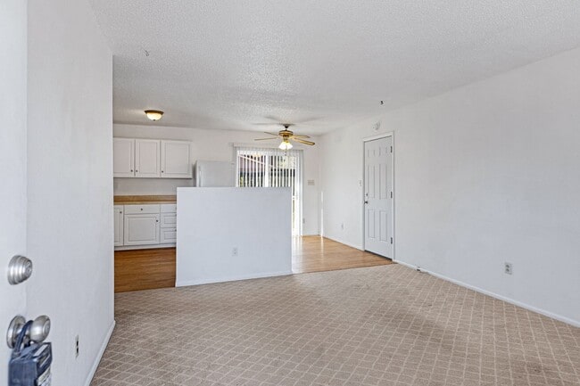 2436 Launcelot Ct
