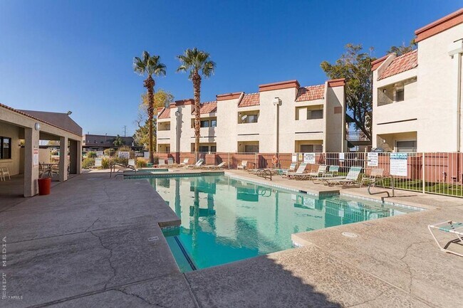 Photo - 2 BEDROOM 1 BATH UPSTAIRS UNIT