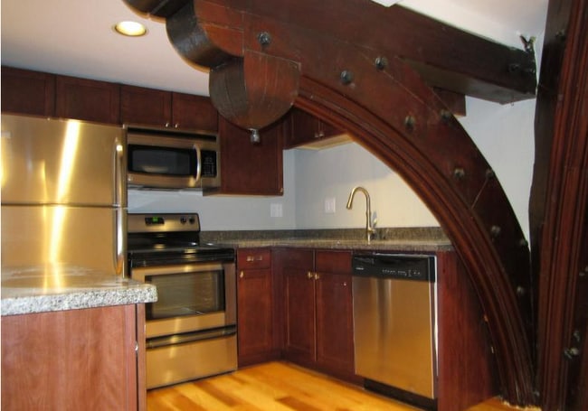 Photo - 27 Bow St Unit 17-37