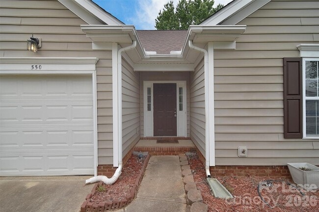 Photo - 550 Carlisle Dr