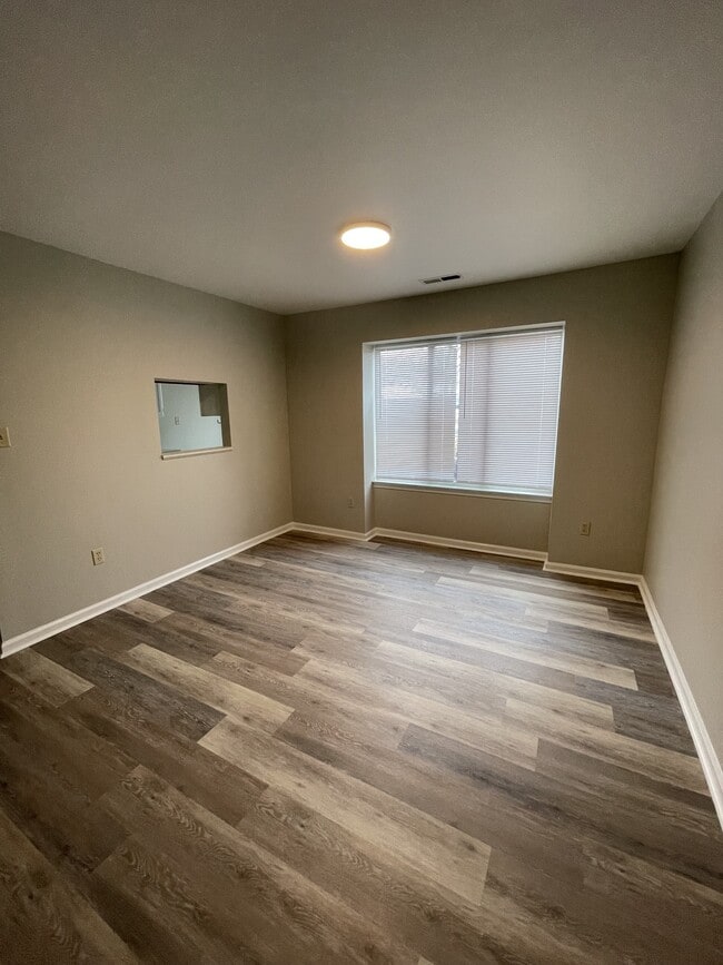 Photo - 1626 Glen Ave