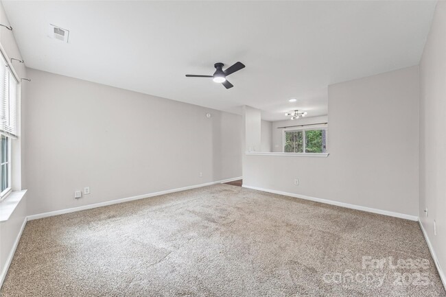 Photo - 12216 Lullingstone Rd