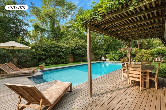 Photo - 41 Talmage Ln