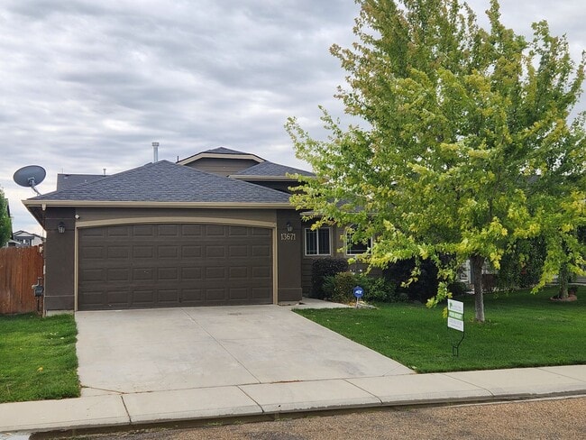 Nice newer 3 bedroom - Nice newer 3 bedroom House