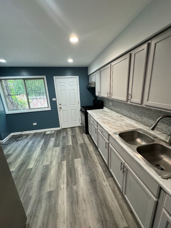 Photo - 8212 S Dobson Ave