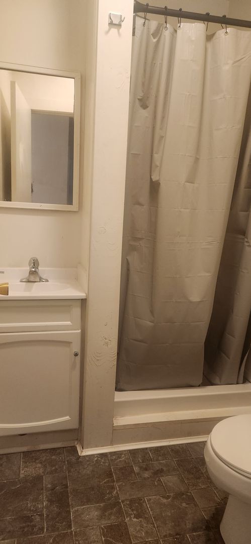 Photo - 520 S Warren Ave Unit 520 S. Warren Ave- Apt #2