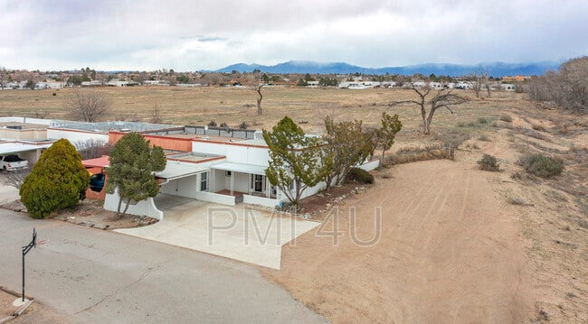 Photo - 708 Western Dr