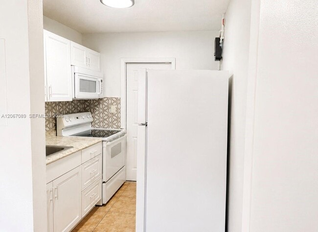 Photo - 272 SW 3rd St Unit A-D