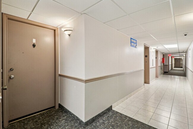 Photo - 7234 W North Ave Unit 1408