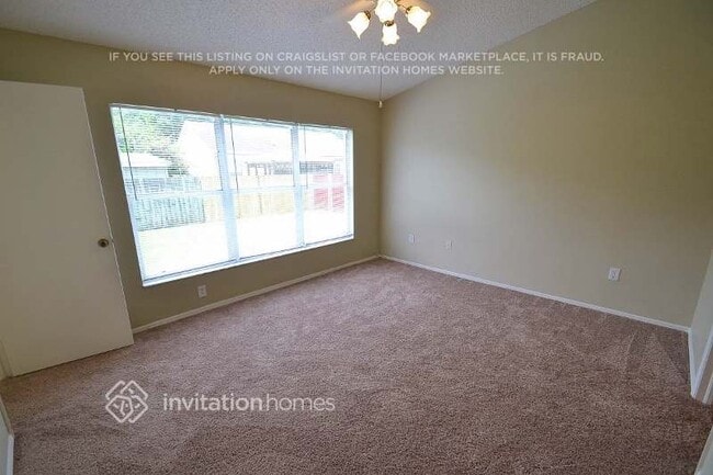 Photo - 26821 Roseann Pl