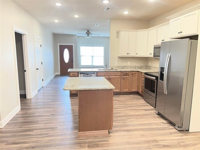 Photo - 1126 Springfield Blvd