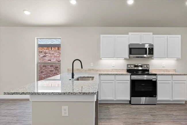 Photo - 3520 Turner Ave
