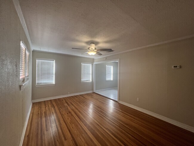 Photo - 3106 30th St