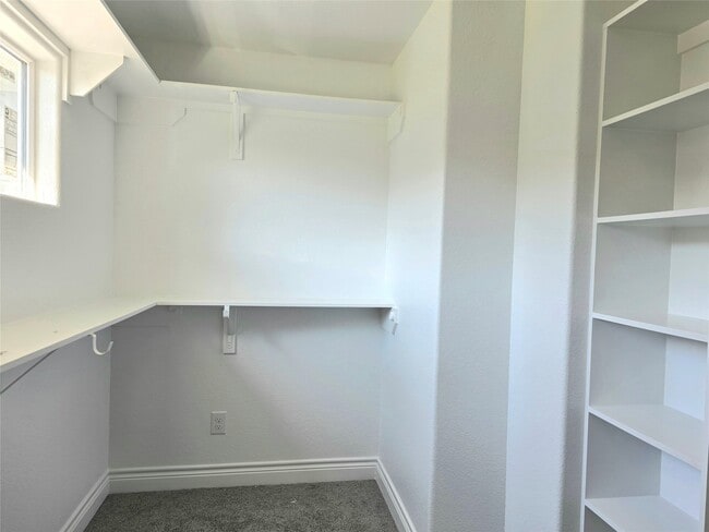 Building Photo - 12813 Andromeda Ct