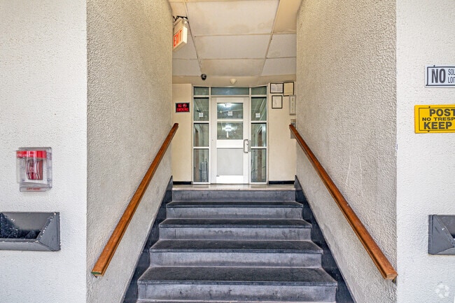 Building Foyer