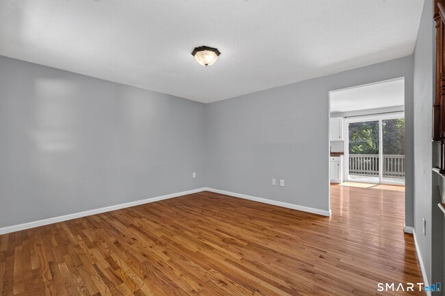 Photo - 224 Anns Farm Rd