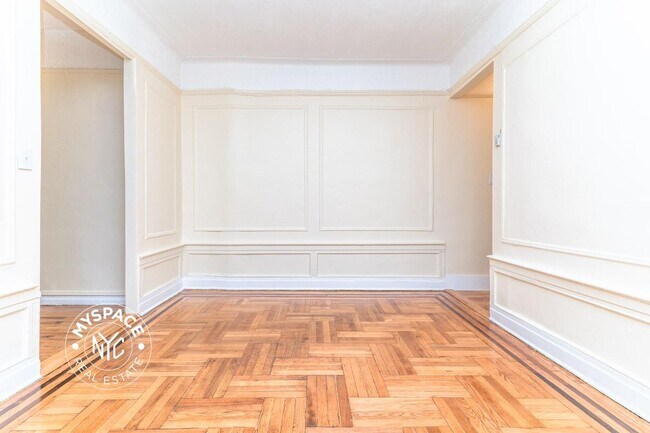 Photo - 650 Crown St Unidad 1D