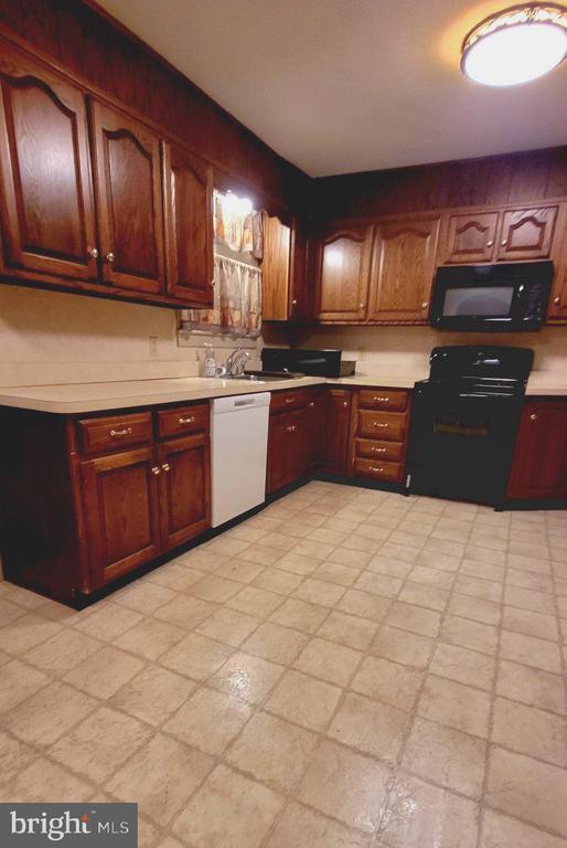 Photo - 1620 W Main St