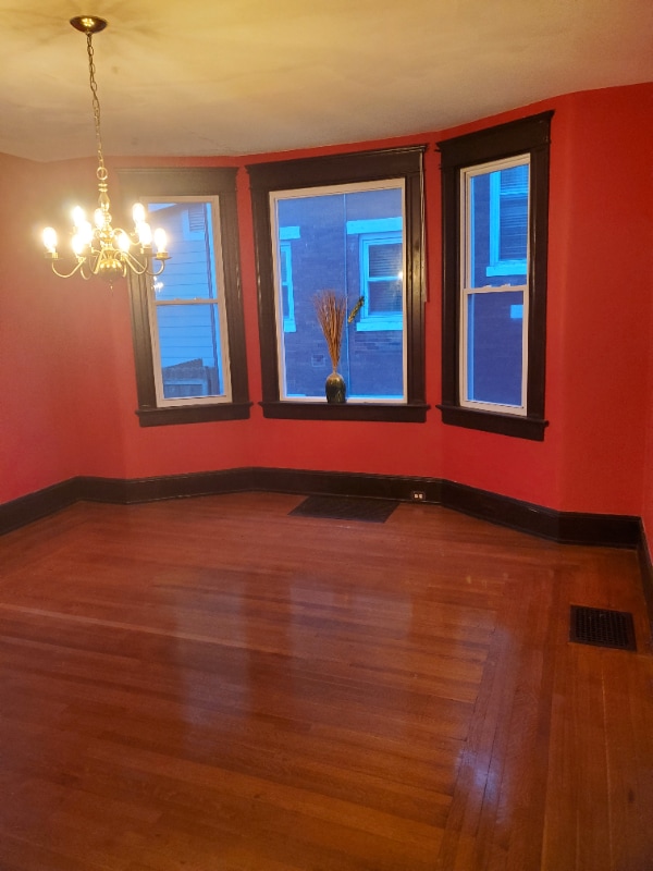 Photo - 907 Lexington Ave