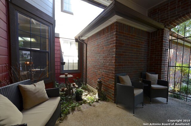 25114 Summit Creek