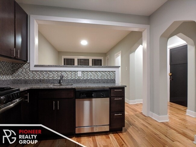 Photo - 4419 N Wolcott Ave Unit 3