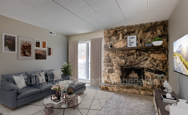 Photo - 1640 N 56th St