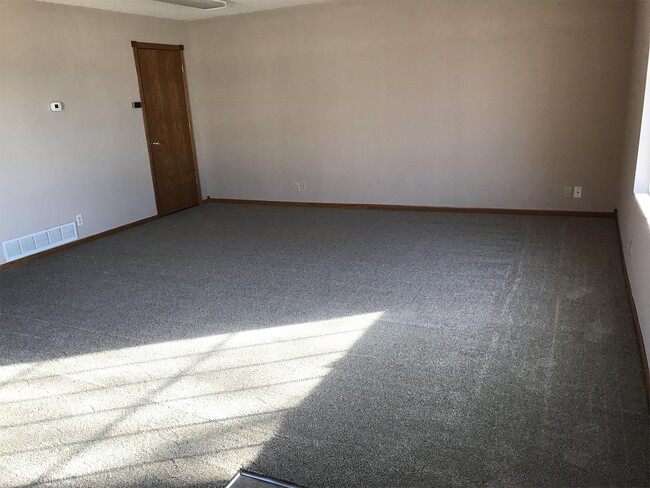 Photo - 1550 S Gold St