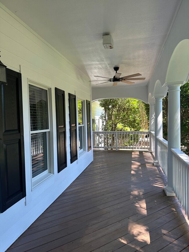 Photo - 5 Bedroom/3.5 Bath Long Term Rental in Martin's Point