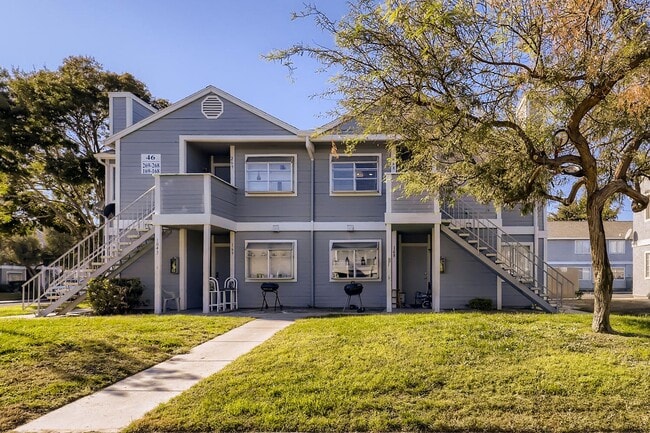 Photo - LOVELY 2 bedroom Condo Ready for Immediate Move in!!