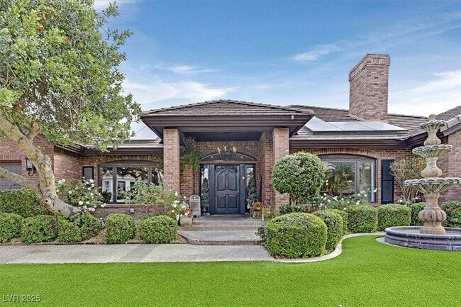 Building Photo - 2440 High Vista Cir