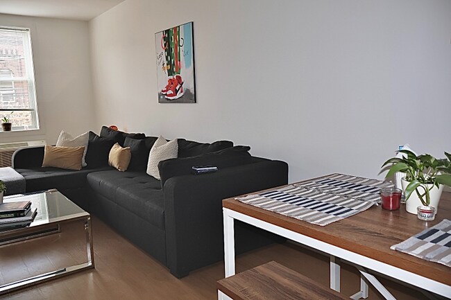 Photo - 123 44th St Unidad -