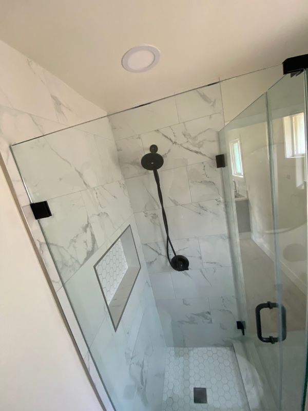 3087 Inez St