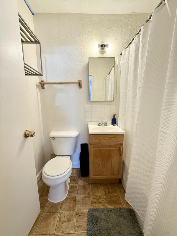 Building Photo - 265 S 700 E Unit 265 S 700