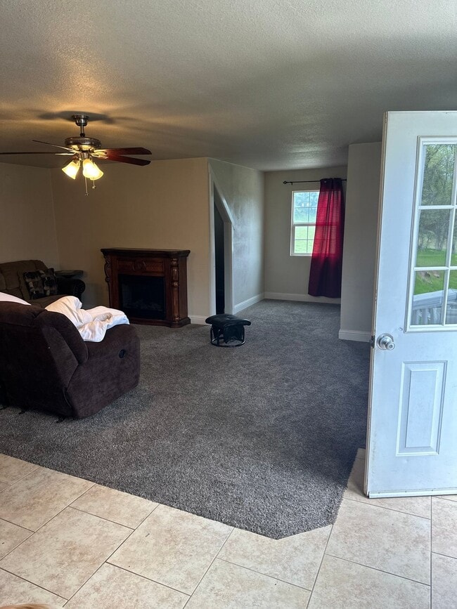 Photo - 43022 Apache Rnch Rd