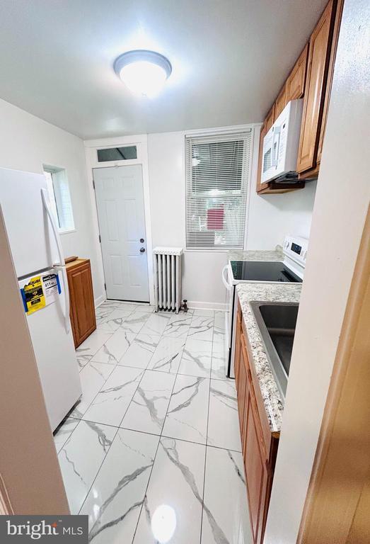 Photo - 3026 Mathews St