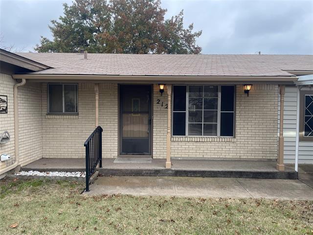 Photo - 212 E Rentz St