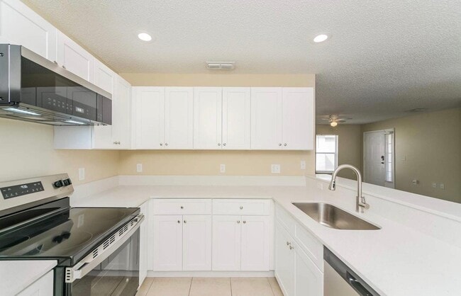 Photo - 2408 Ruddenstone Way
