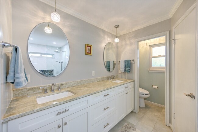 Photo - 22526 Cove Hollow Dr