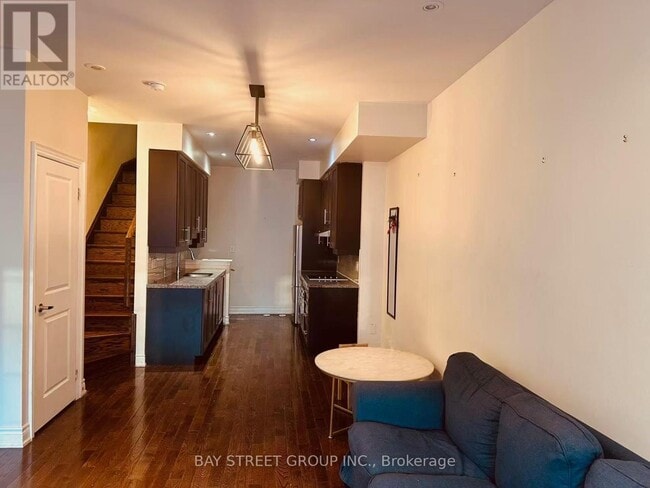 Photo - 51 Hargrave Ln