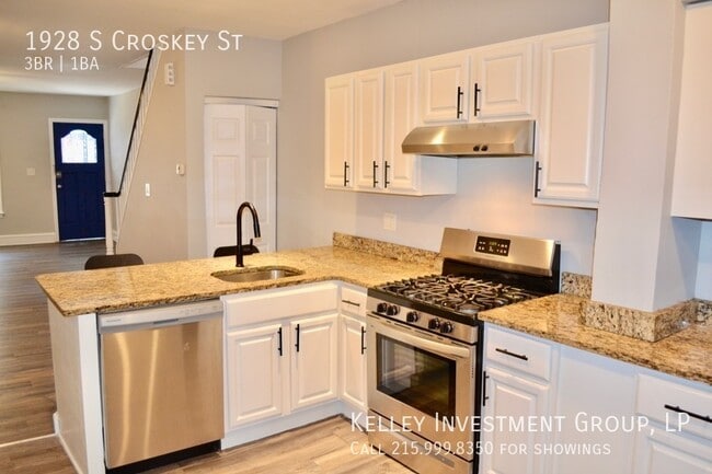 Photo - 1928 S Croskey St