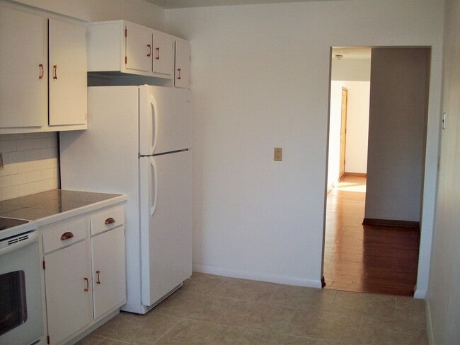 Photo - 5706 Russett Rd Unit 1-4