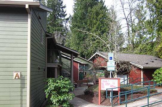 Z_Cedar Park Gardens